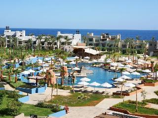 Crowne Plaza Resort Sahara Sands Port Ghalib Exteriör bild